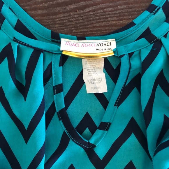 ⚡️A’Gaci Teal Design Top⚡️ - Picture 2 of 3